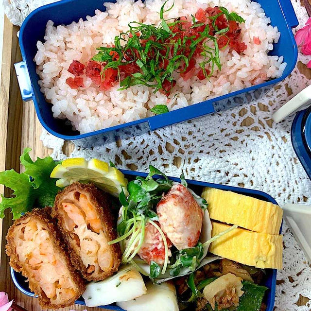 梅ごはんとエビカツ弁当