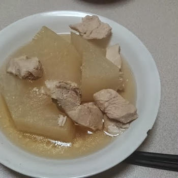 大根と鶏肉の煮物　Simmered chicken and radish 