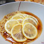 注目のレモンラーメン♪レモン丸1個と和風だしベースが旨い