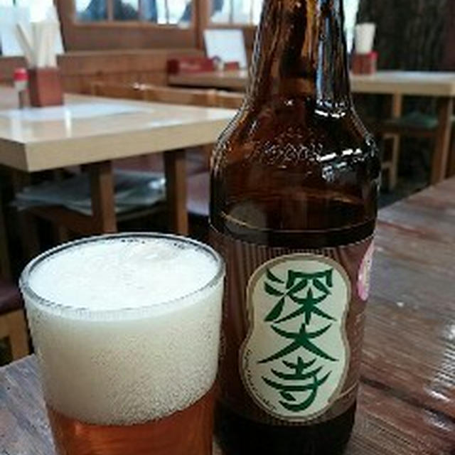 深大寺ビールとつまみと蕎麦(松葉茶屋)