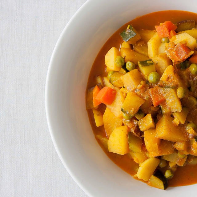 体に優しい味・なんでも野菜カレー