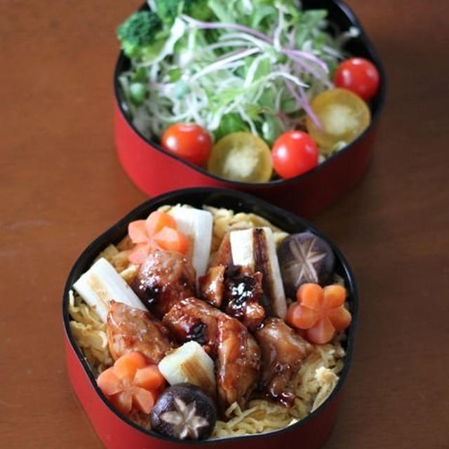 焼き鳥丼 ✿ 石焼ビビンバ(๑¯﹃¯๑)♪