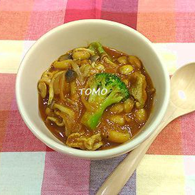 野菜高騰対策に♪トマトジュースと福豆で！豚肉と福豆のトマトカレー煮