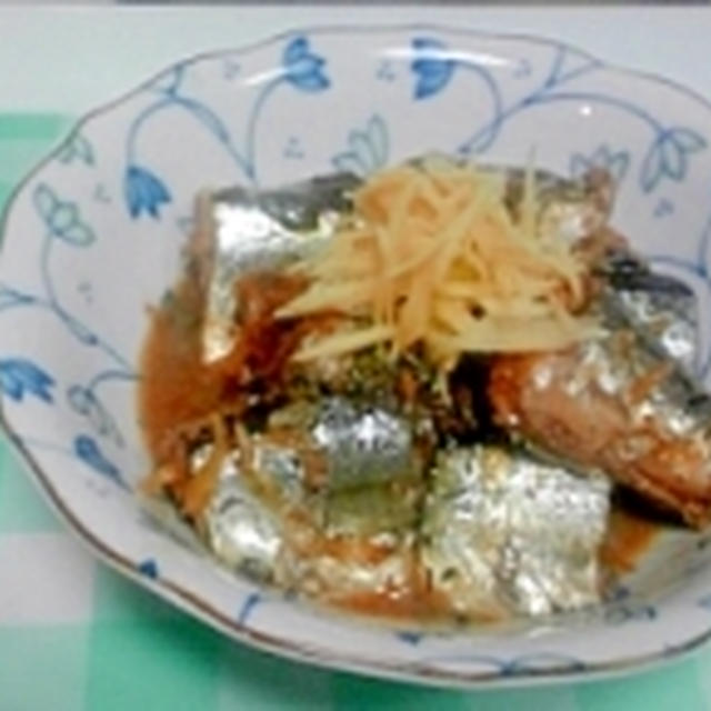 圧力鍋で簡単に!骨まで食べられるさんまの生姜煮♪