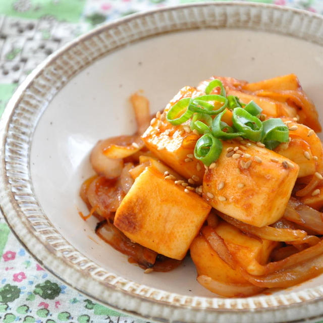 【作り置きレシピ】ピリ辛味がヤミツキになる☆はんぺんのピリ辛炒め