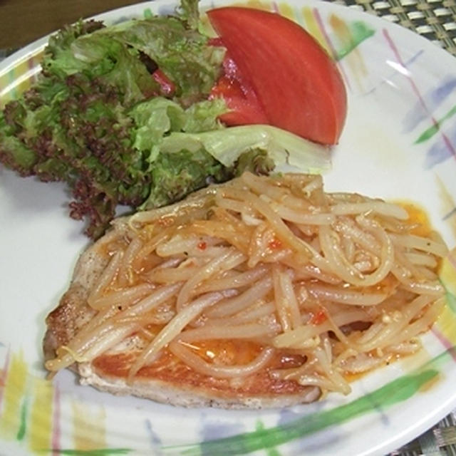 野菜のうまみドレッシング「トマト」でポークソテーもやとまソース