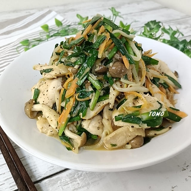 節約料理♪鶏胸肉ともやしのソース炒め