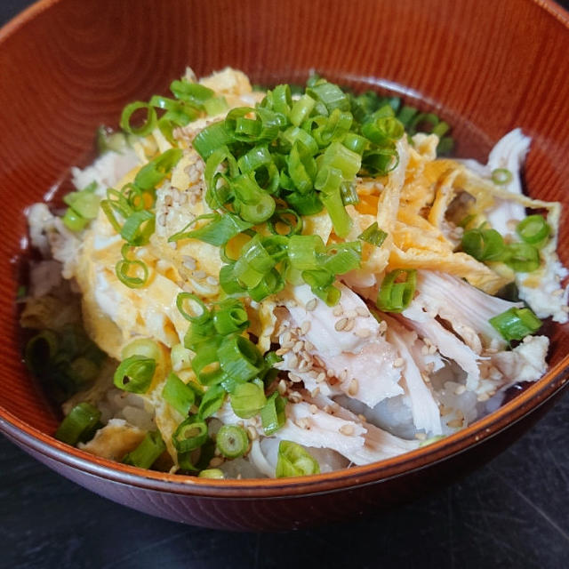 鶏飯とコロッケ蕎麦