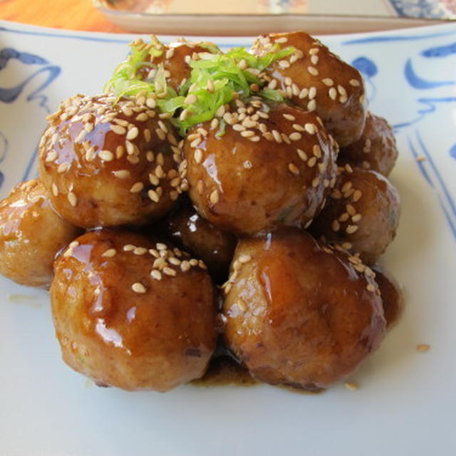 鶏つくねの甘辛煮　II　　7・15・2011