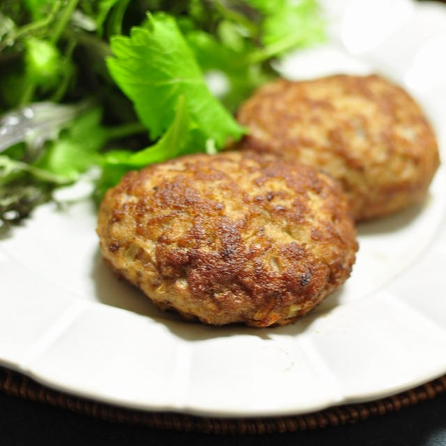 定番じゃないじゃないハンバーグを作る理由とハンバーグがメインだった晩ごはん