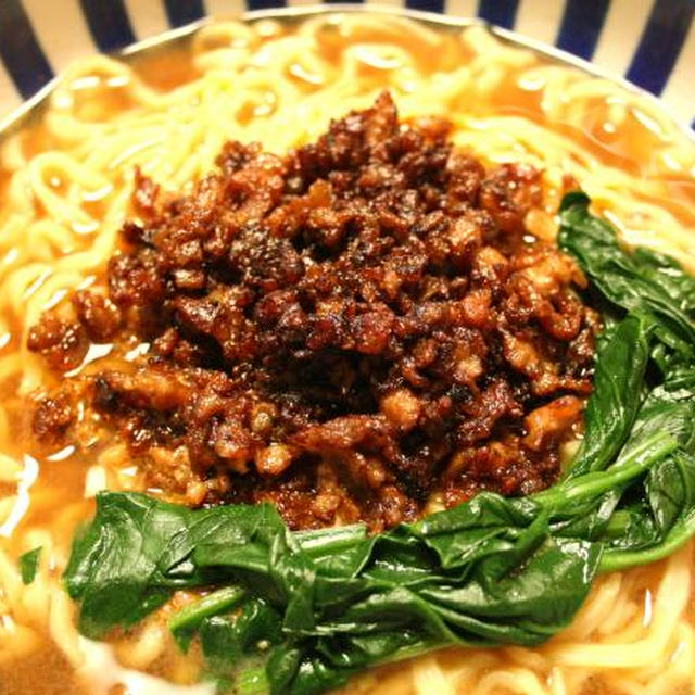 坦々麺。