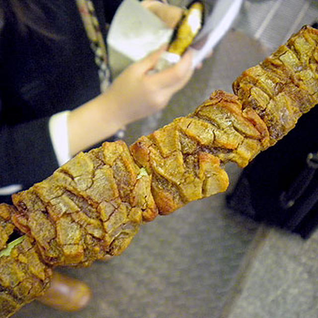 京都・錦市場「寺子屋本舗のぬれおかき」