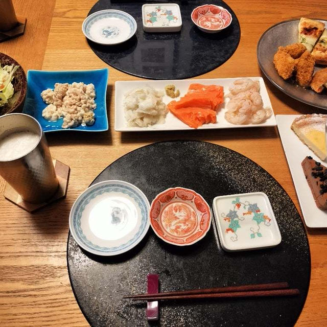 12月15日の晩酌　並べただけのお刺身、茹でただけの白子などから
