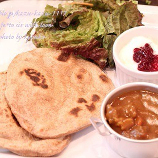 昼カフェ☆チヤパティとカレーのプレート