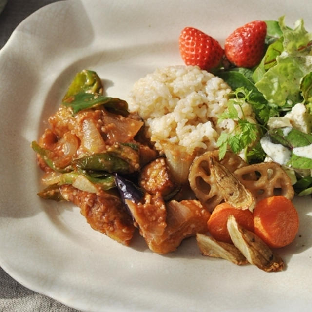 休日ブランチ　ベジプレート