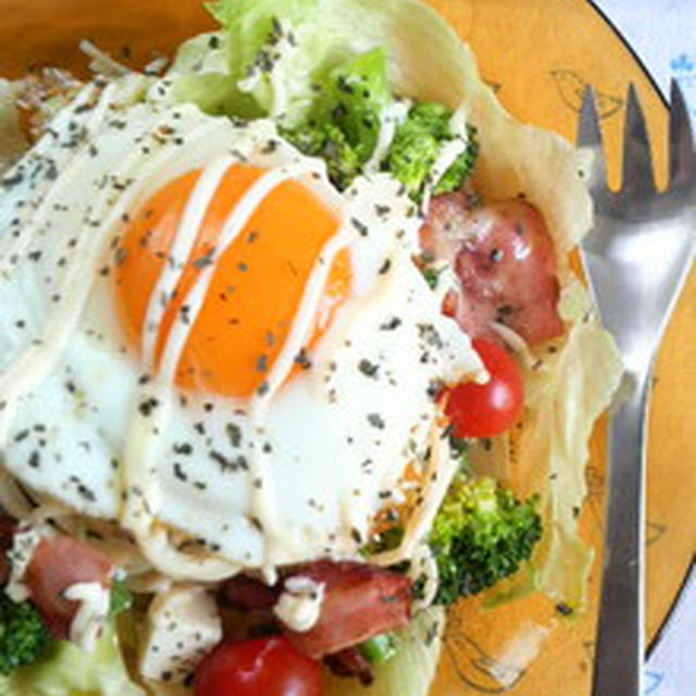 絶品マヨバジルde カリカリベーコンとたっぷり野菜のパスタ