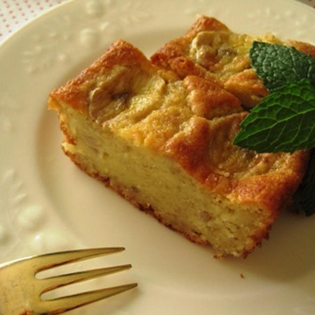 バナナのはちみつケーキ