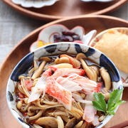 カニカマときのこのあんかけうどん