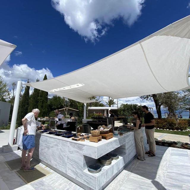 ギリシャ・ケルキラ島旅行記（６）本格的ギリシャ料理を味わうランチ