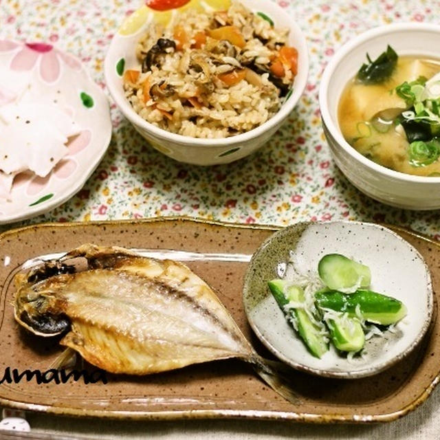 豚こまメンチカツ / ツナと干し椎茸の炊き込みご飯