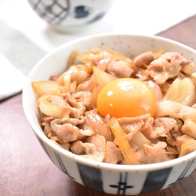 炒めてお手軽に作る豚丼