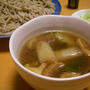 鴨南蛮そばで明日に備える・・