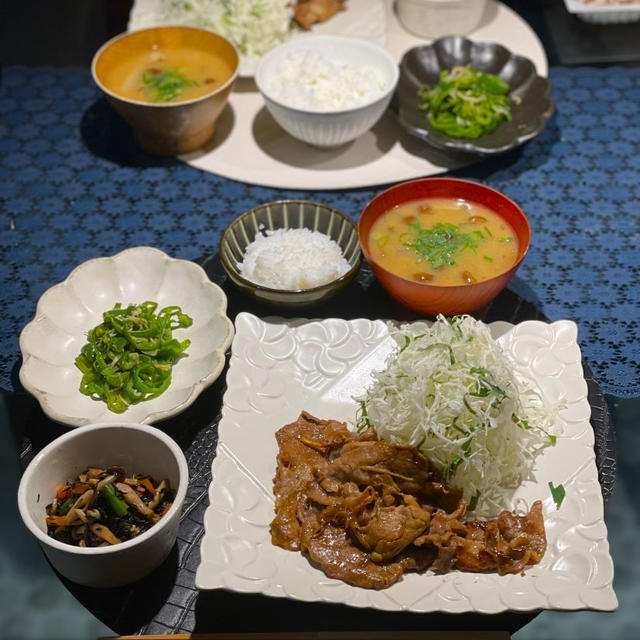 豚生姜焼きの献立