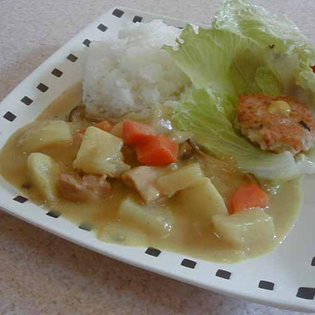 クリームシチューアレンジカレー風味