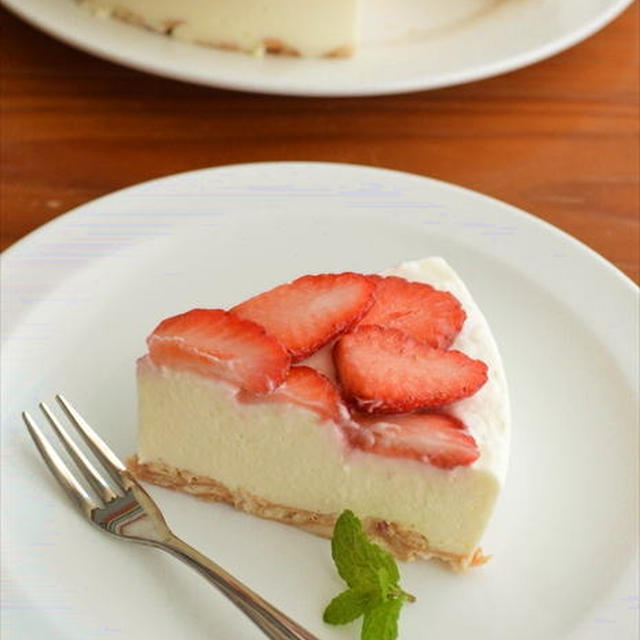 混ぜて冷やすだけ 簡単イチゴのレアチーズケーキ By 四万十みやちゃんさん レシピブログ 料理ブログのレシピ満載