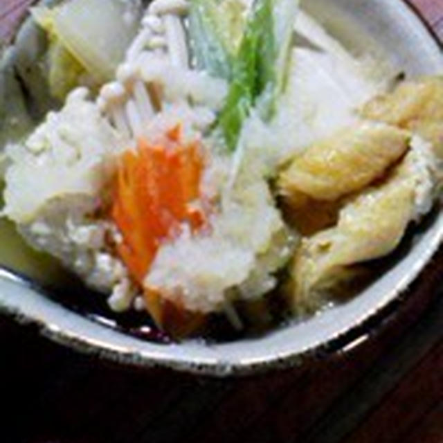 「鶏だんごのみぞれ鍋」