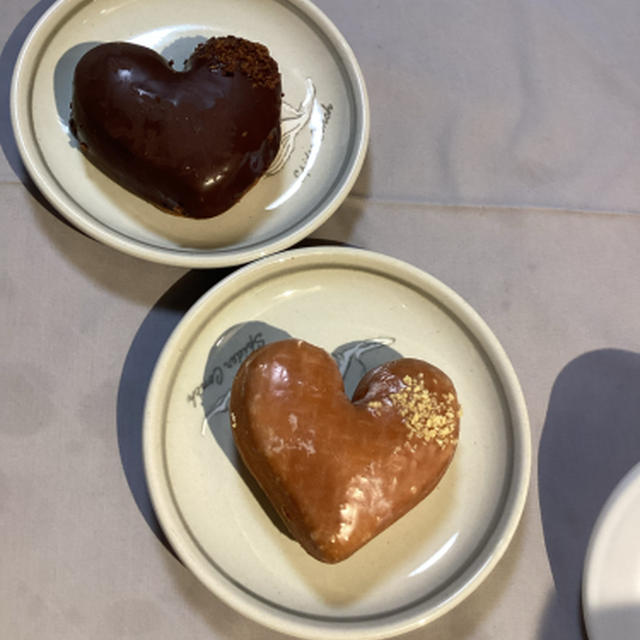 昨日は主人の誕生日で、今日は雛祭り