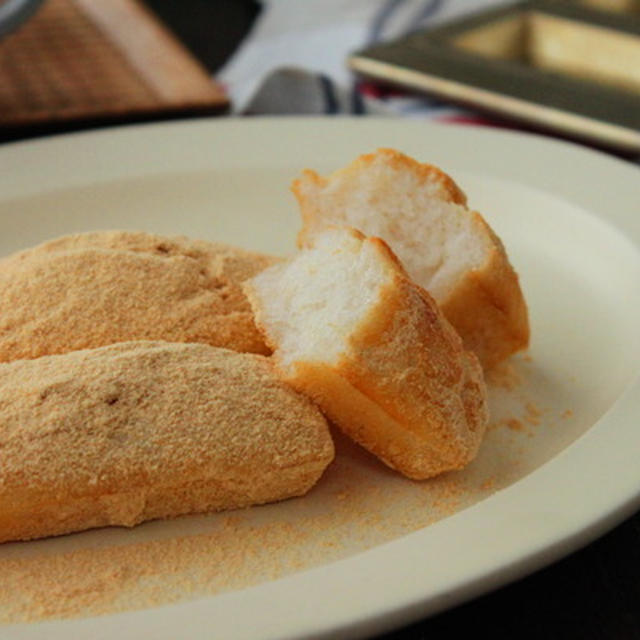グルテンフリー　製菓型で作る成型パン「米粉のきな粉パン」