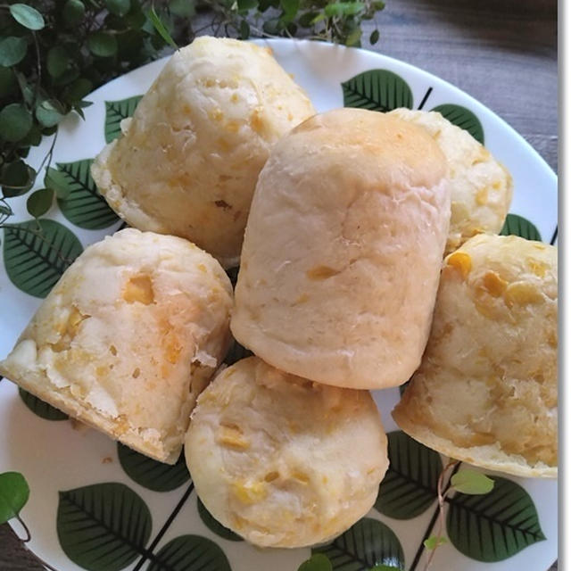 【コーンパン】たこ焼きみたいなパンにコストコのアレを乗っけて💕５歳児姫がしんちゃん化
