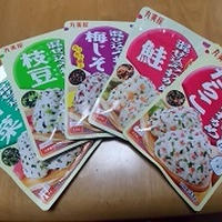 混ぜ込みわかめで卵焼き～♪