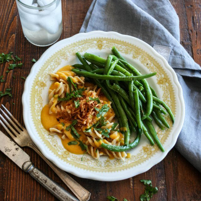 Curried Butternut Squash Pasta Plateカレー味バターナッツパスタ