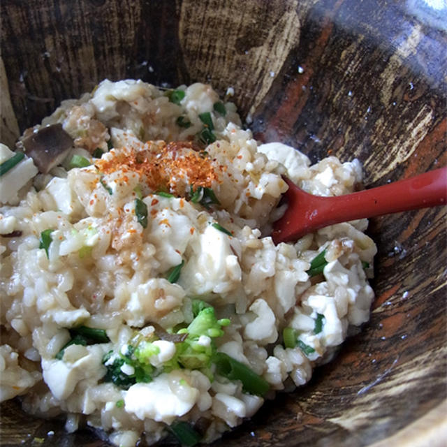 しろぐるめ的ズボラ飯　どんぶりひとつの豆腐丼