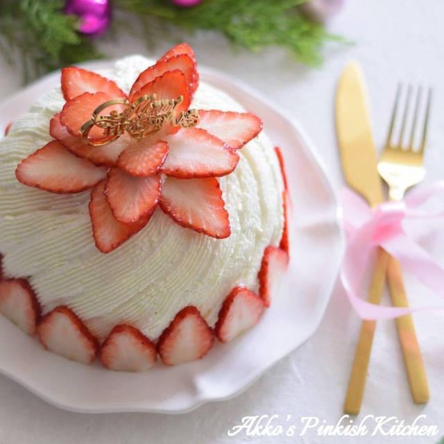【CUISINART×レシピブログ】苺のクリスマスドームケーキ　ハンブレでらくらく♪時短レシピ