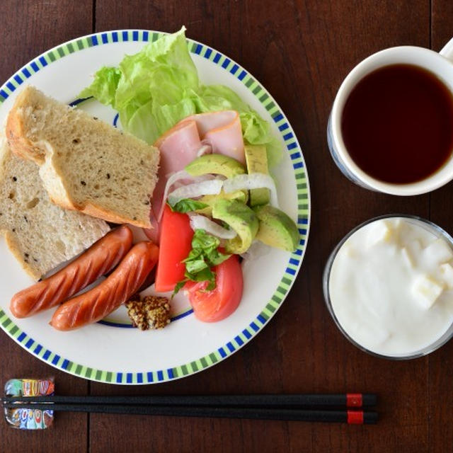 今日の朝ごはん