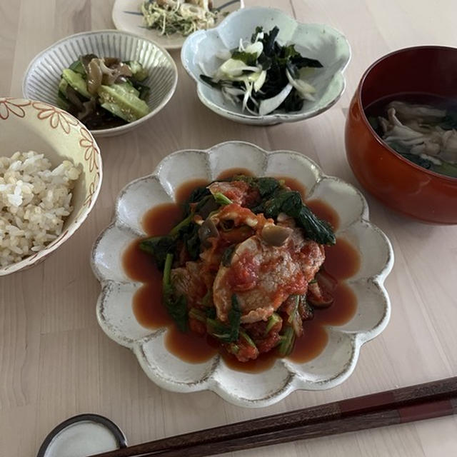 野菜もきのこもたっぷりアラフィフご飯とよく通った神社
