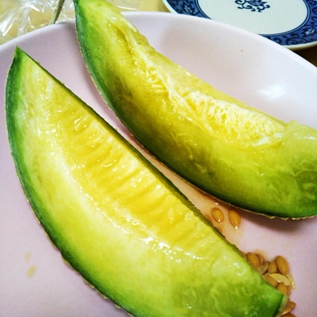 ふるさと納税☆高級温室メロンを食べました