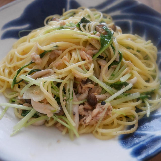 水菜とシーチキンのペペロンチーノ