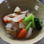 新玉ねぎと根菜類の煮物★★★
