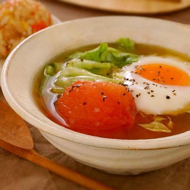レタスとトマトとたまごのスープ