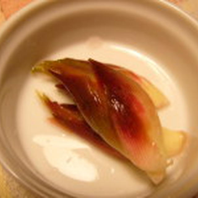 きのうのおつまみ　みょうがの甘酢漬け