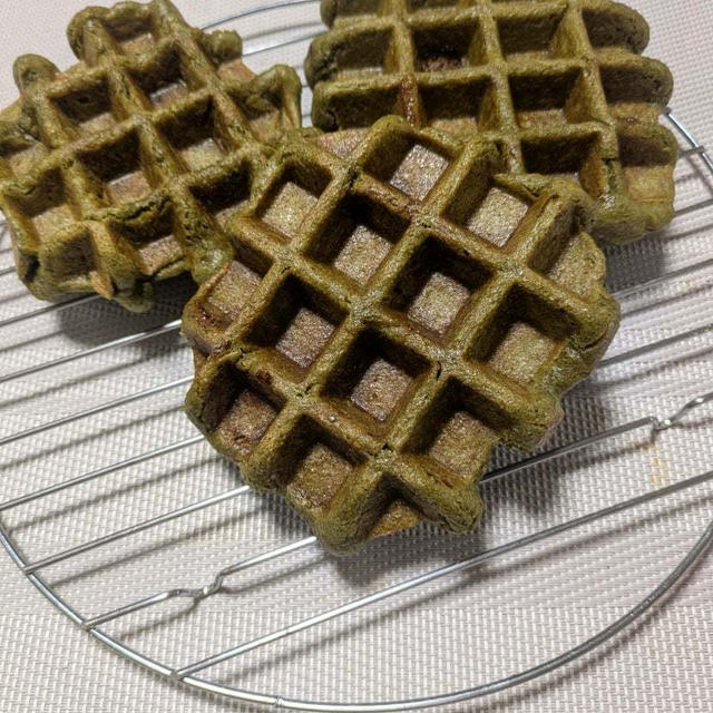 抹茶ワッフル