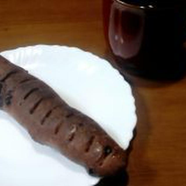 自家製酵母の抹茶白あんクッペとシンプルなミニバゲ。パンを焼く幸せ。