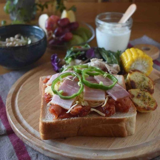 オフな日、手抜き朝ごはん。