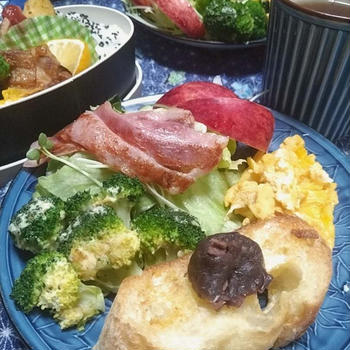 シニア夫婦の朝ごはん！！