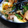 Chicken and Egg Rice Bowl with Chili Pepper Sauce変わり親子丼、コチュジャン入りで韓風