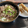 肉ぶっかけうどん。釜揚げうどん